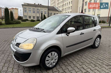 Хэтчбек Renault Modus 2008 в Черновцах