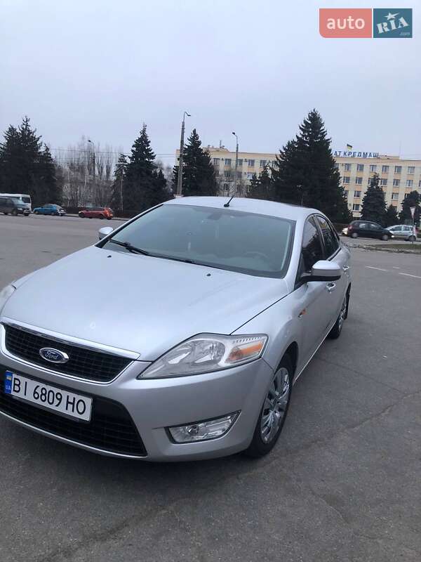 Седан Ford Mondeo 2007 в Кременчуге Седан Ford Mondeo 2007 в Кременчуге