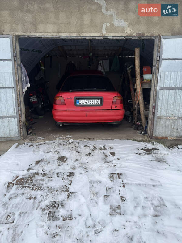 Лифтбек Ford Mondeo 1995 в Рудки Лифтбек Ford Mondeo 1995 в Рудки