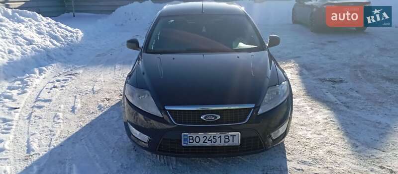 Лифтбек Ford Mondeo 2008 в Ровно
