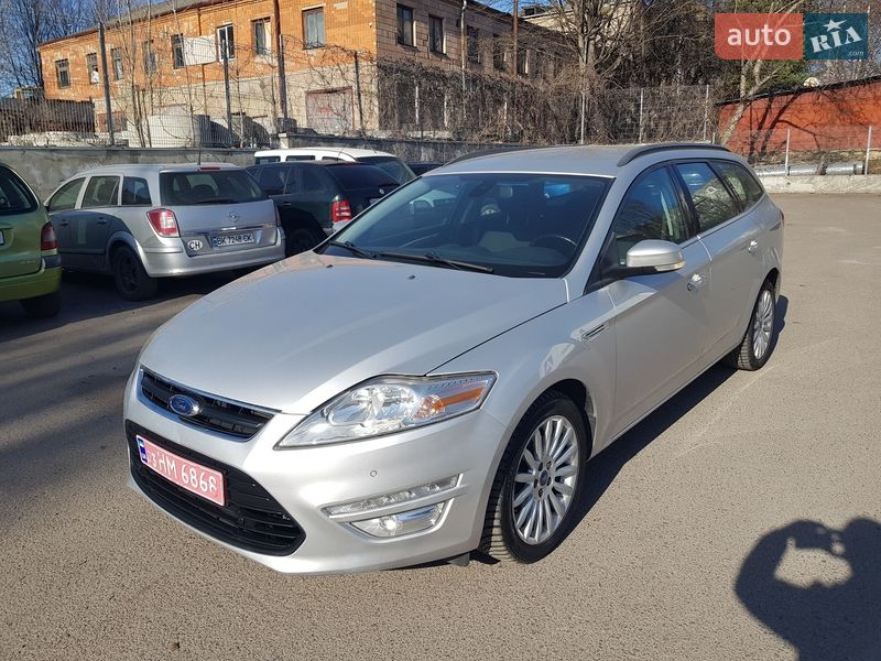 Универсал Ford Mondeo 2013 в Ровно