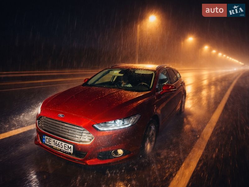 Универсал Ford Mondeo 2015 в Черновцах