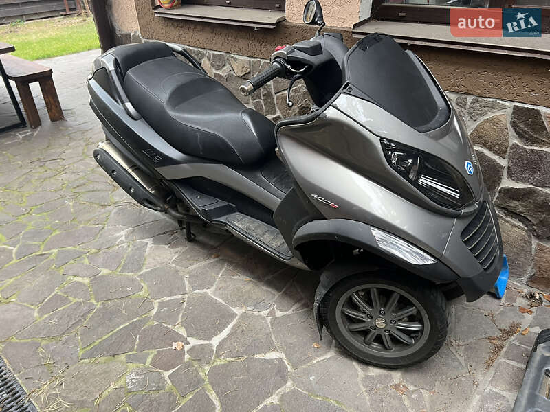 Скутер Piaggio MP3 2009 в Киеве Скутер Piaggio MP3 2009 в Киеве