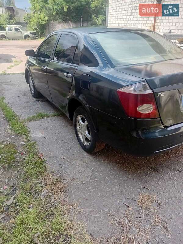 Хэтчбек Geely MR 2008 в Чернигове Хэтчбек Geely MR 2008 в Чернигове