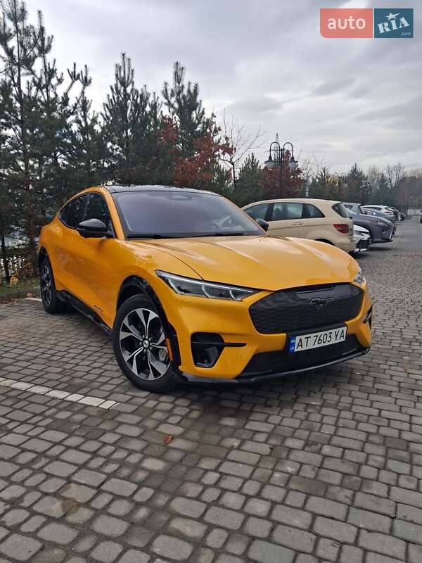 Позашляховик / Кросовер Ford Mustang Mach-E 2023 в Івано-Франківську