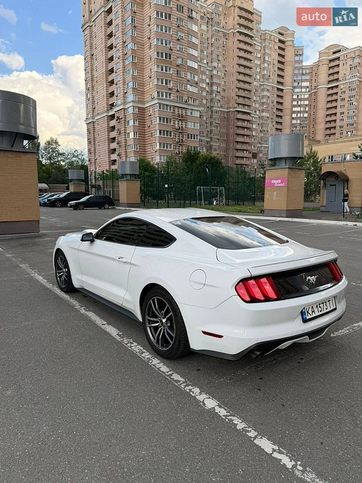 Ford Mustang 2017 photo 5