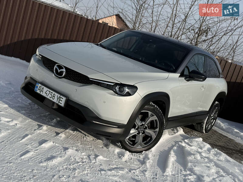 Внедорожник / Кроссовер Mazda MX-30 2020 в Виннице