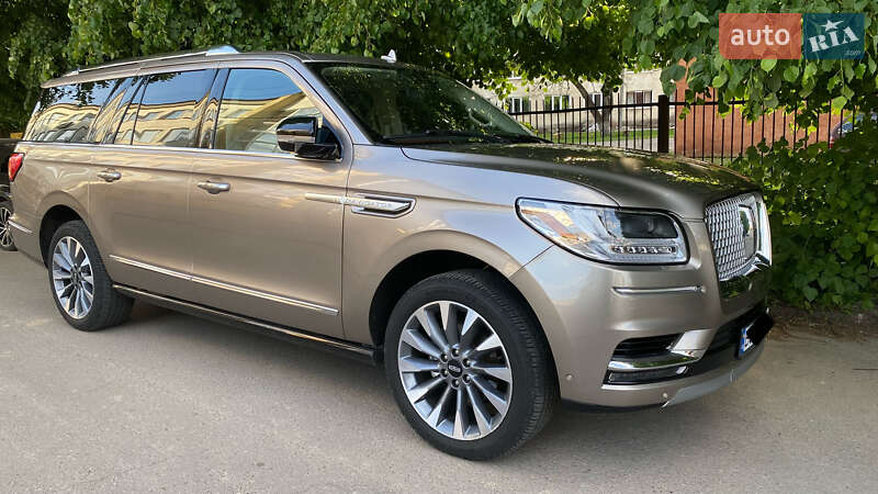 Внедорожник / Кроссовер Lincoln Navigator 2019 в Львове