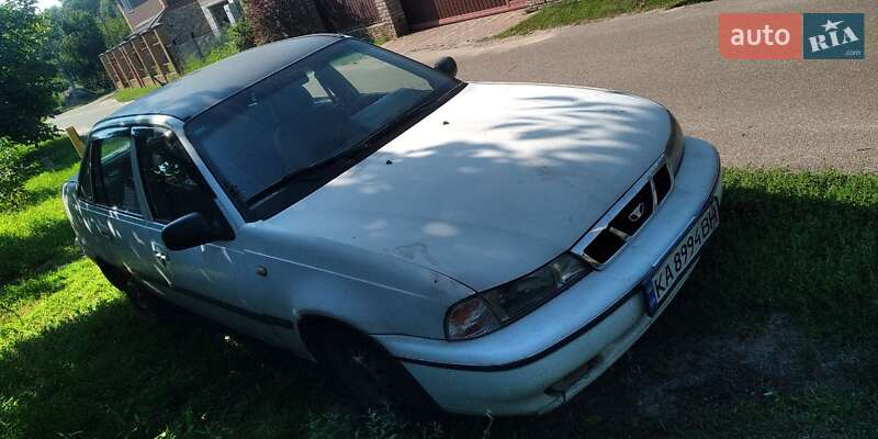 Седан Daewoo Nexia 2008 в Киеве