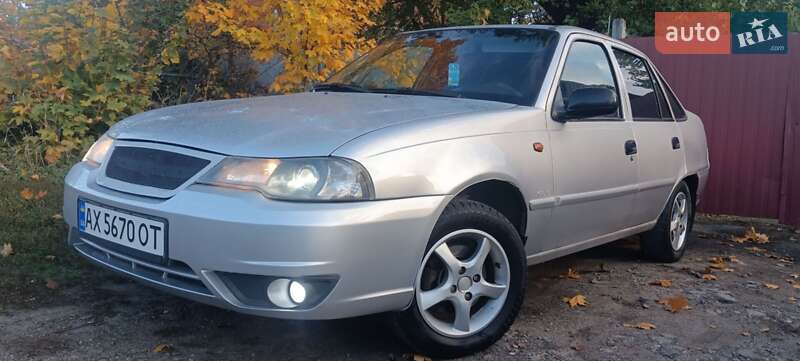 Седан Daewoo Nexia 2011 в Люботине