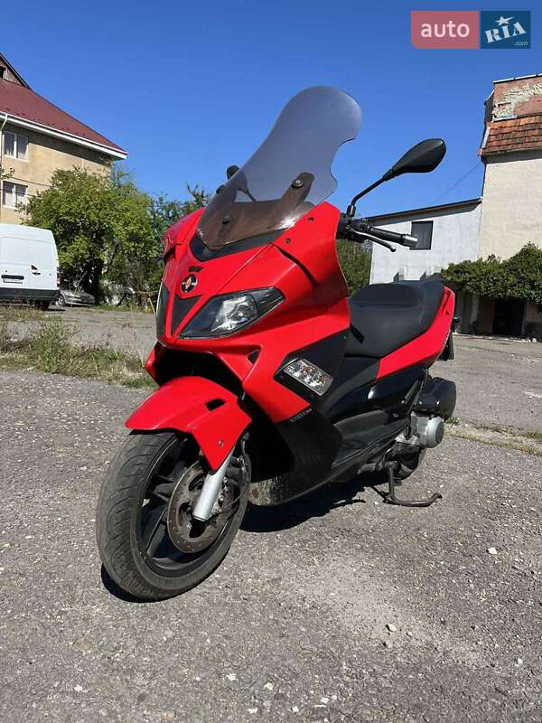 Скутер Gilera Nexus 2011 в Ужгороде