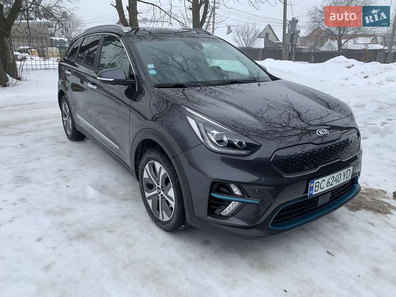 Внедорожник / Кроссовер Kia Niro 2020 в Львове