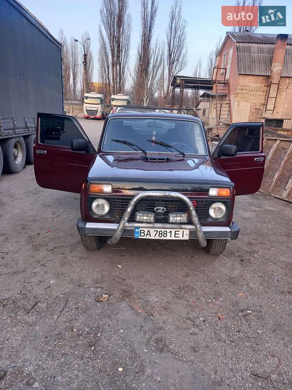 Внедорожник / Кроссовер ВАЗ / Lada Niva 2012 в Кропивницком Внедорожник / Кроссовер ВАЗ / Lada Niva 2012 в Кропивницком
