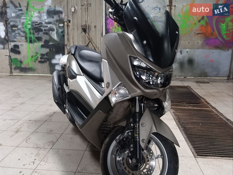 Макси-скутер Yamaha NMax 2016 в Прилуках