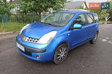 Хэтчбек Nissan Note 2006 в Староконстантинове
