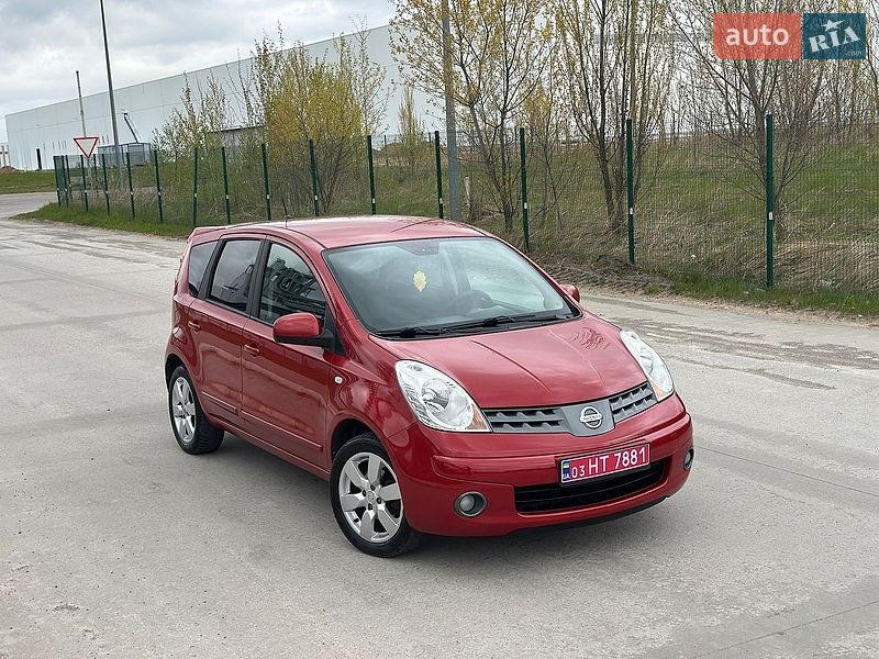 Хетчбек Nissan Note 2008 в Коростені Хетчбек Nissan Note 2008 в Коростені