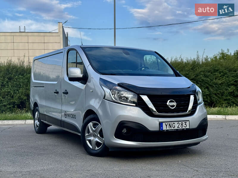 Грузовой фургон Nissan NV300 2018 в Полтаве Грузовой фургон Nissan NV300 2018 в Полтаве