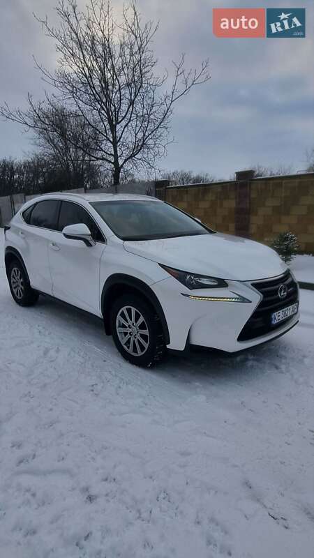 Внедорожник / Кроссовер Lexus NX 2015 в Каменском