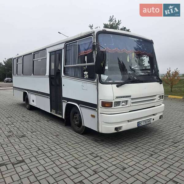 Пригородный автобус Mercedes-Benz O 404 1991 в Львове