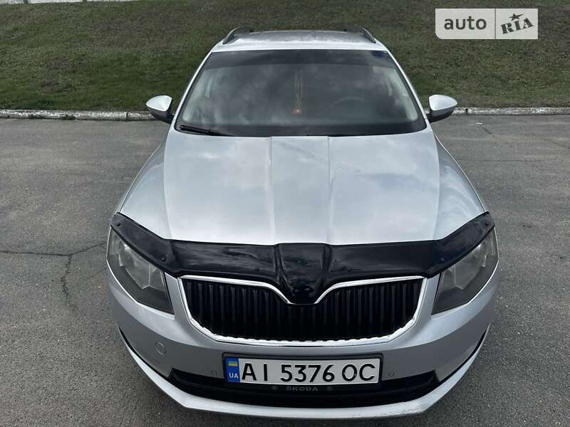 Универсал Skoda Octavia 2014 в Обухове Универсал Skoda Octavia 2014 в Обухове