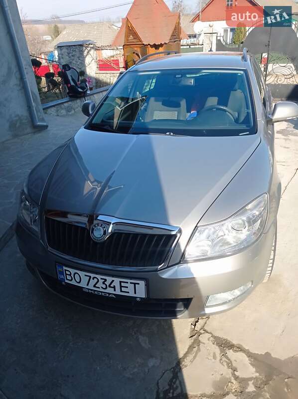 Универсал Skoda Octavia 2010 в Тернополе