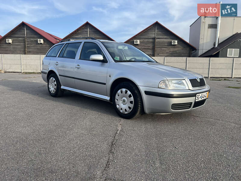 Универсал Skoda Octavia 2009 в Виннице