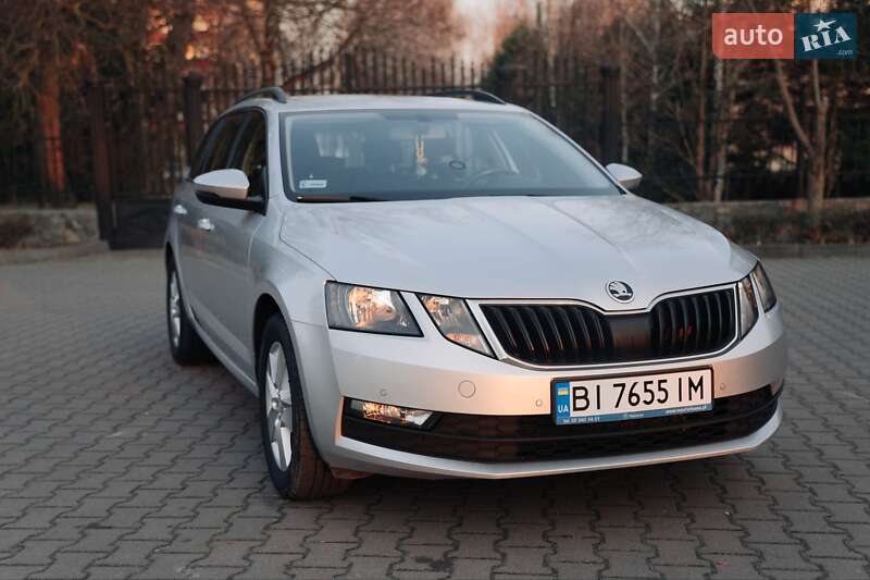 Универсал Skoda Octavia 2020 в Львове