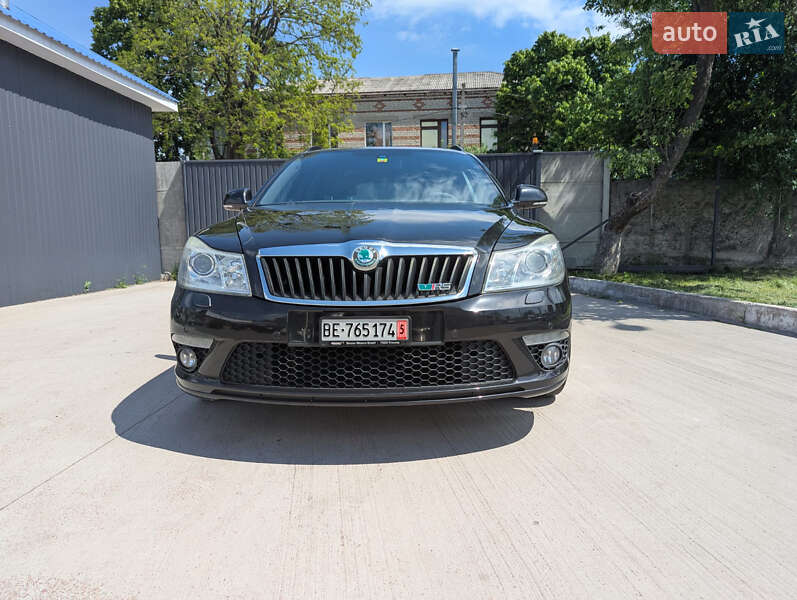 Универсал Skoda Octavia 2010 в Чернигове
