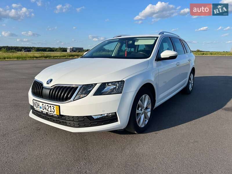 Универсал Skoda Octavia 2019 в Радивилове