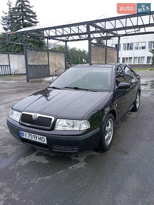 Лифтбек Skoda Octavia 2004 в Лубнах