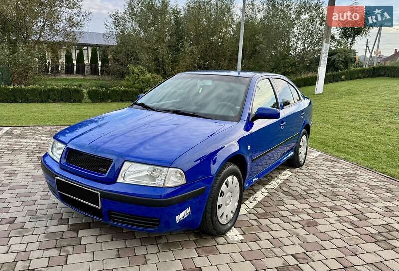 Лифтбек Skoda Octavia 2004 в Черновцах Лифтбек Skoda Octavia 2004 в Черновцах