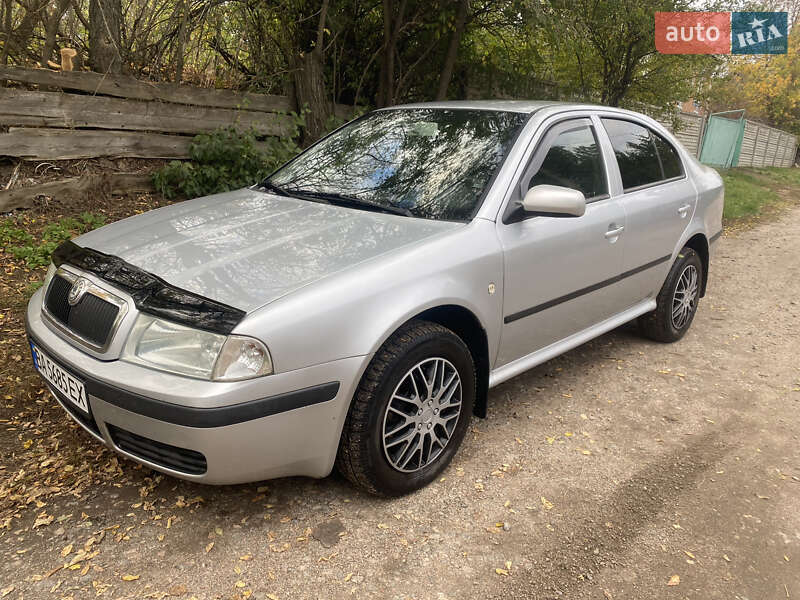 Лифтбек Skoda Octavia 2008 в Александрие