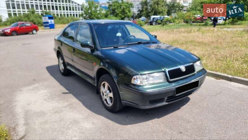 Ліфтбек Skoda Octavia 2000 в Києві Ліфтбек Skoda Octavia 2000 в Києві