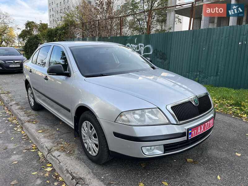 Лифтбек Skoda Octavia 2012 в Киеве