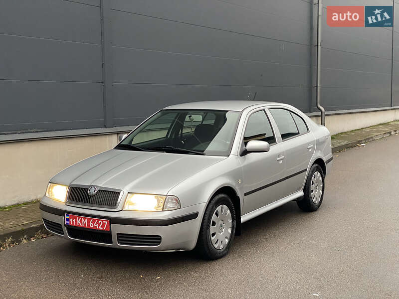 Лифтбек Skoda Octavia 2006 в Киеве