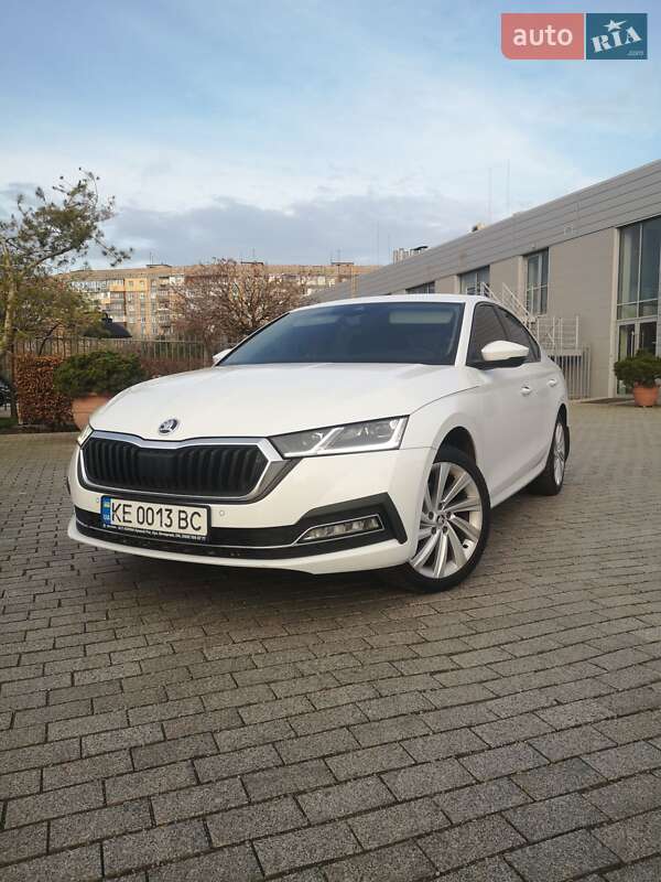 Лифтбек Skoda Octavia 2023 в Кривом Роге