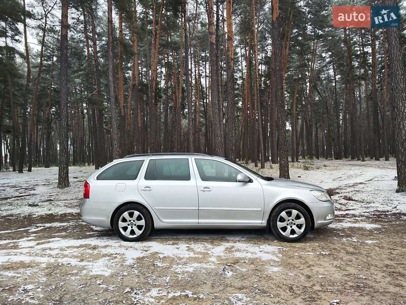 Универсал Skoda Octavia 2010 в Сумах