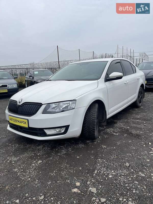 Лифтбек Skoda Octavia 2013 в Ужгороде