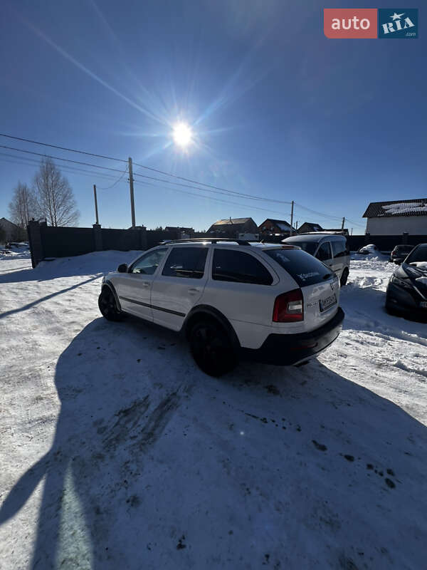 Універсал Skoda Octavia 2012 в Олевську