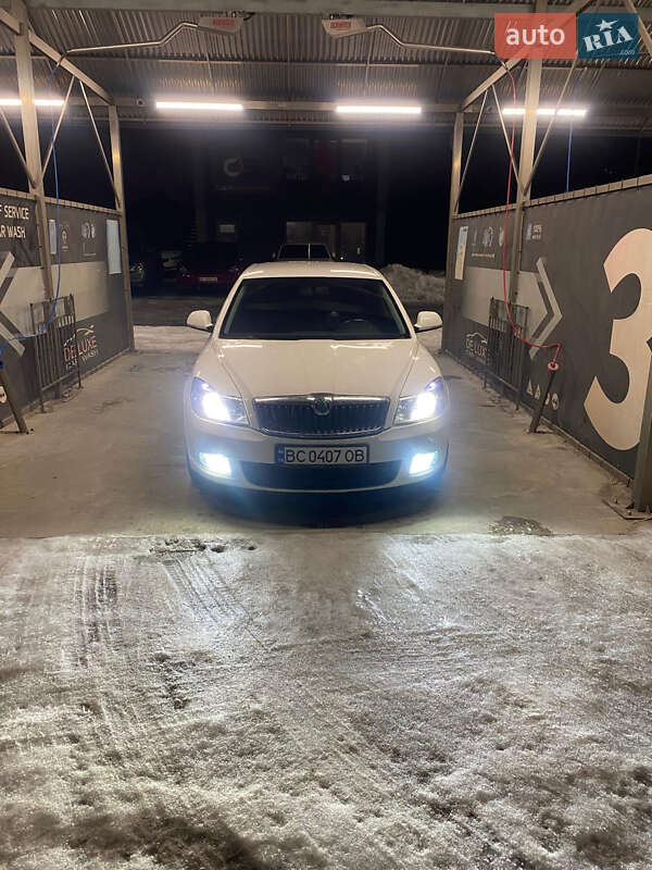 Лифтбек Skoda Octavia 2012 в Львове Лифтбек Skoda Octavia 2012 в Львове