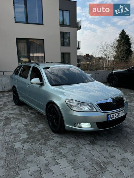 Универсал Skoda Octavia 2010 в Ужгороде