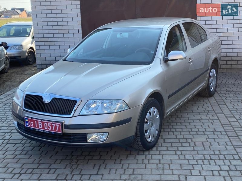 Лифтбек Skoda Octavia 2004 в Луцке Лифтбек Skoda Octavia 2004 в Луцке