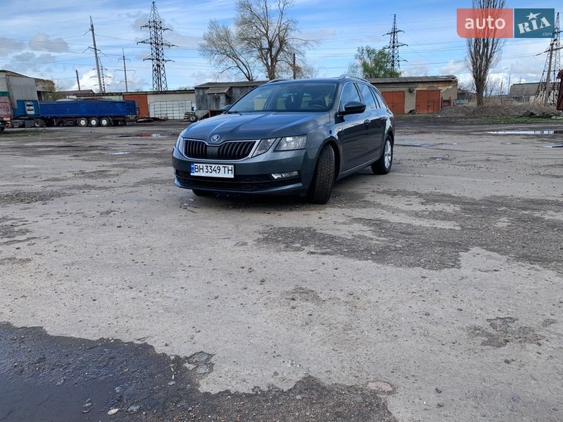 Універсал Skoda Octavia 2017 в Подільську