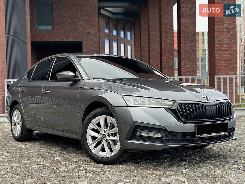 Лифтбек Skoda Octavia 2023 в Днепре