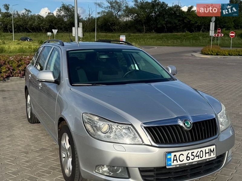 Универсал Skoda Octavia 2011 в Стрые