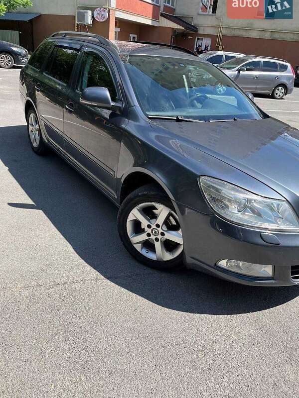 Универсал Skoda Octavia 2012 в Хмельницком