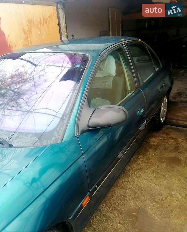 Седан Opel Omega 1995 в Днепре