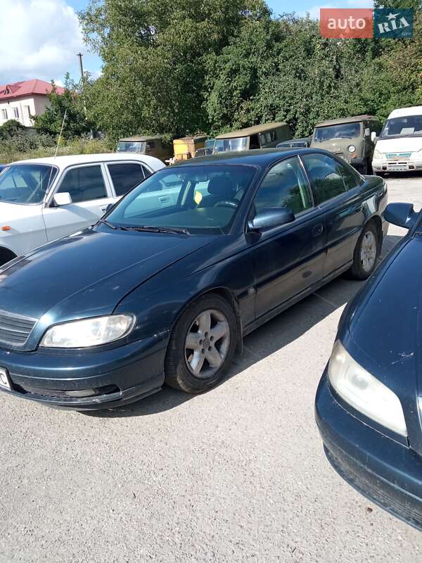 Седан Opel Omega 2001 в Тернополе