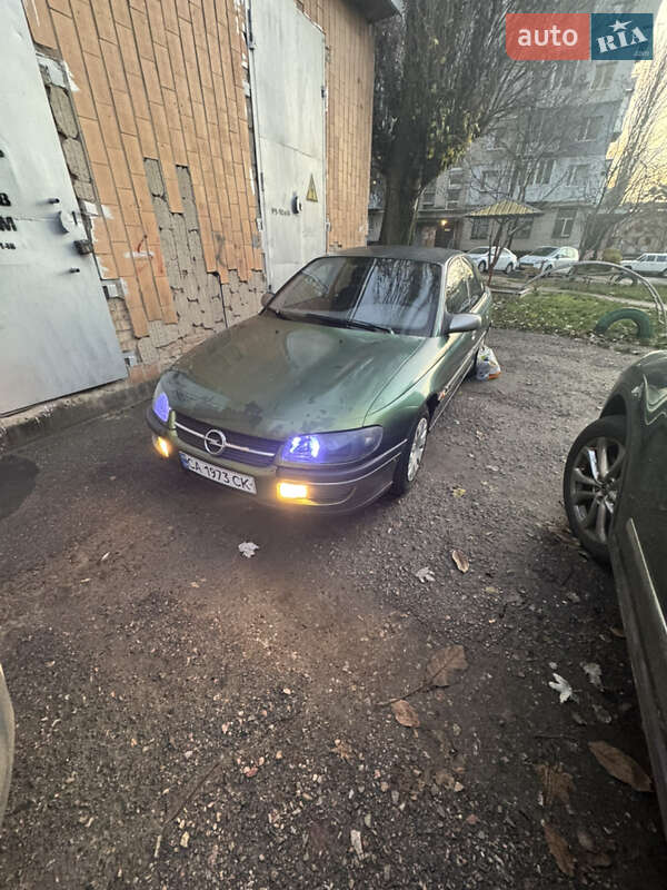 Седан Opel Omega 1994 в Кропивницком