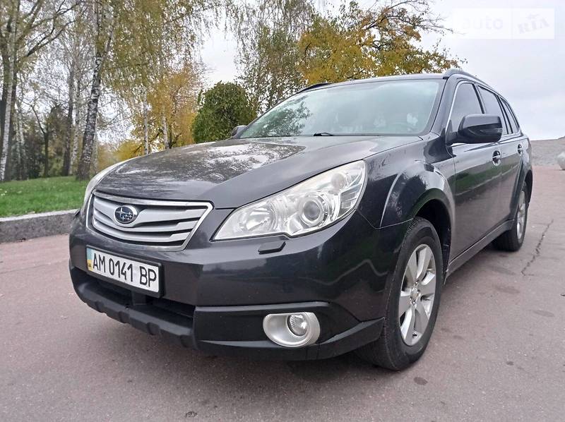 Внедорожник / Кроссовер Subaru Outback 2011 в Житомире